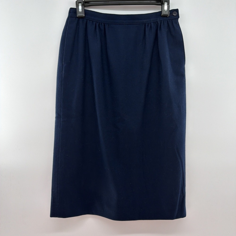 Vintage Pendleton Pure Wool Aline Skirt size 8 Pleated Pockets Below Knee Navy